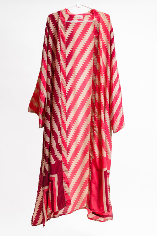 Moonflow robe-kimono - Red with Character